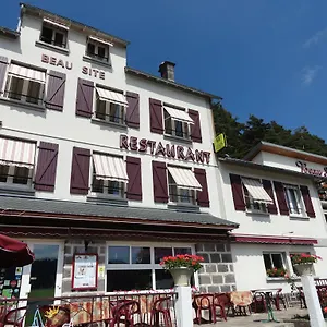 Hotel Logis Le Beau Site